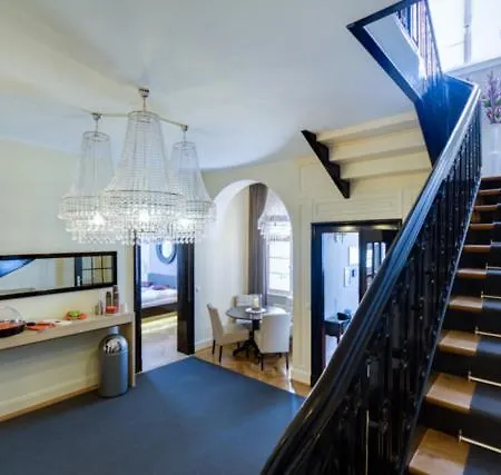 Die Villa Lägenhetshotell Mannheim