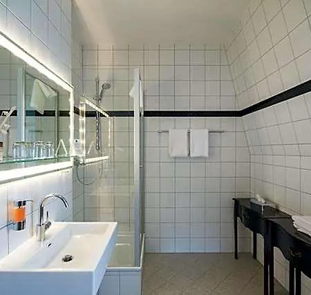 Die Villa 3*
